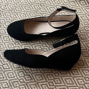 Elegant Black Ankle Strap Girl’ Dress Shoes